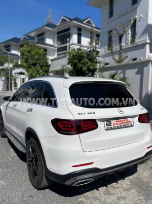 Xe Mercedes Benz GLC 300 4Matic 2021