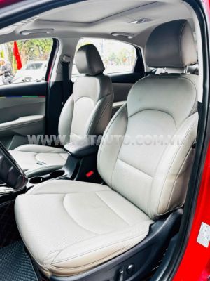 Xe Kia Cerato 1.6 AT Luxury 2020