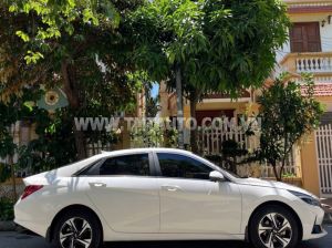 Xe Hyundai Elantra 1.6 AT Đặc biệt 2023