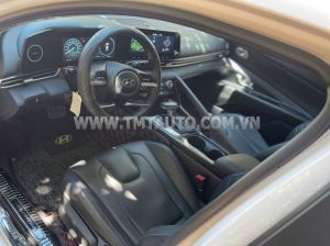 Xe Hyundai Elantra 1.6 AT Đặc biệt 2023