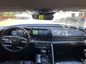 Xe Hyundai Elantra 1.6 AT Đặc biệt 2023