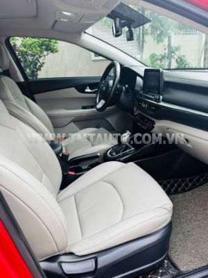 Xe Kia Cerato 1.6 AT Luxury 2019