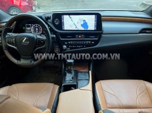 Xe Lexus ES 250 2022