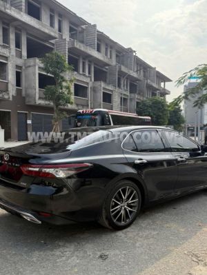Xe Toyota Camry 2.0Q 2022