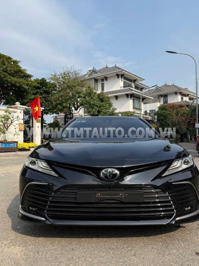 Toyota Camry 2.0Q 2022