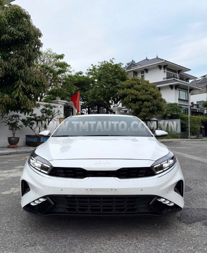 Kia K3 Premium 2.0 AT 2024