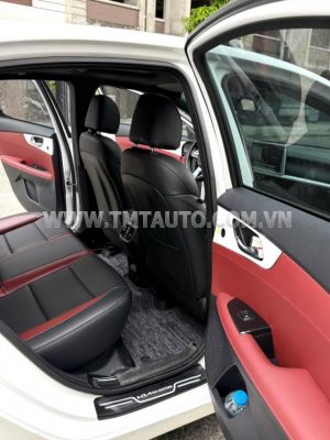 Xe Kia K3 Premium 2.0 AT 2024