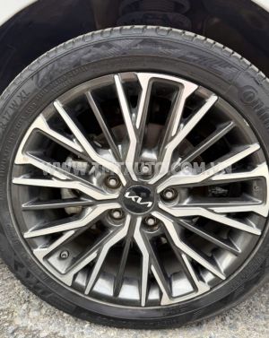 Xe Kia K3 Premium 2.0 AT 2024