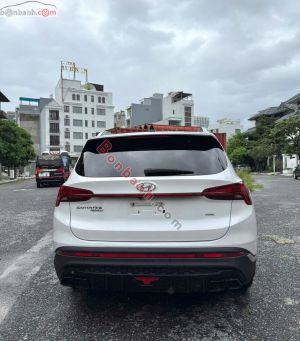 Xe Hyundai SantaFe Cao cấp 2.5L HTRAC 2021